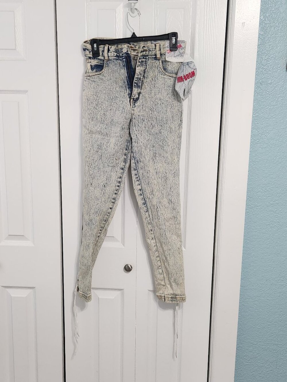 Vintage 80s Boom Boom Acid Wash Lace Up High Rise Jeans 9/10 V-138S Inseam 26in